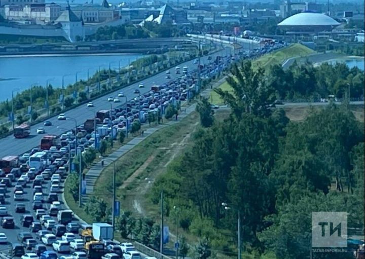 Такси можно будет заказать дешевле — пассажиру придется лишь немного подождать
