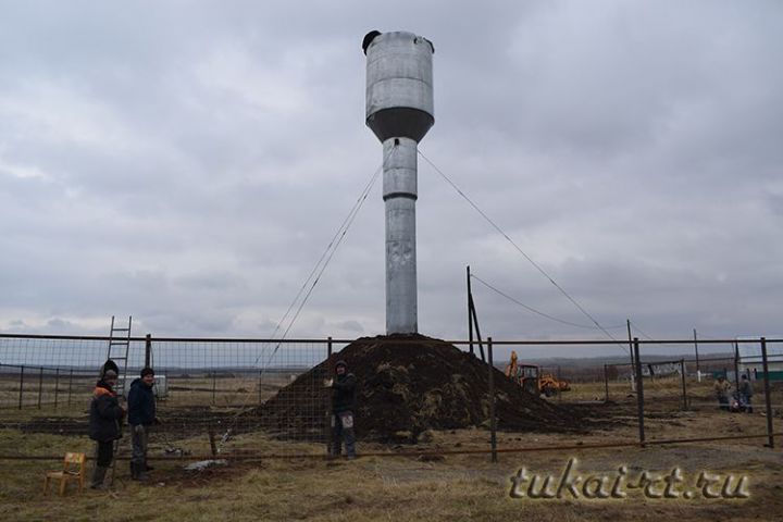 В Старом Байларе установили новую водонапорную башню