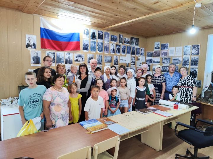 Китап битләрендә герой якташларыбыз