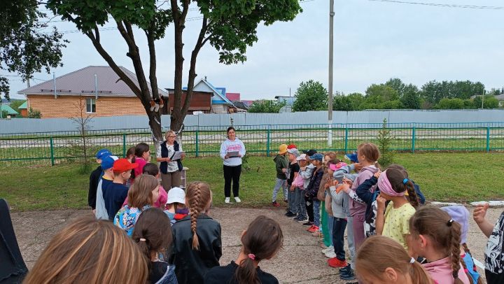 В Мелекесском СДК прошла квест-игра «По дорогам сказок А.С. Пушкина» для ребят летнего пришкольного лагеря