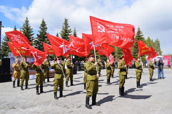 Тукаевский район: Это праздник со слезами на глазах