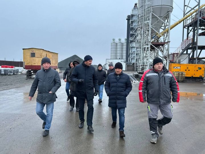 Район башлыгы «Волга-Автодор» эшчәнлеге белән танышты