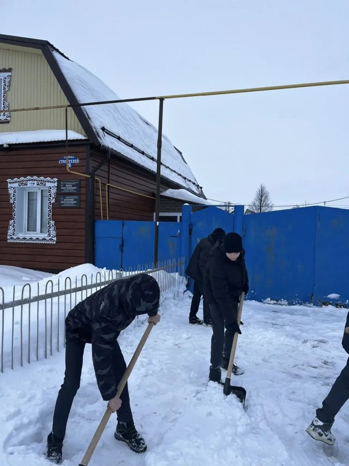Юные патриоты Татарстана поддержали семью героя