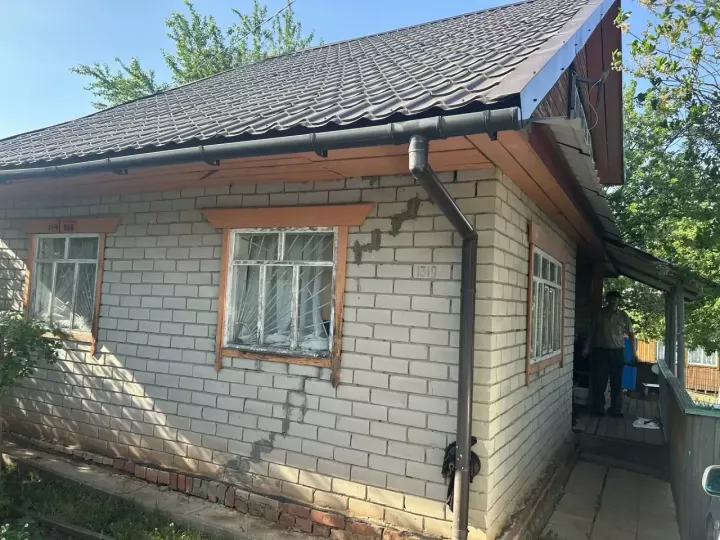 В Тукаевском районе СНТ «Прибрежный» едва не обернулся трагедией пожар в двухэтажном доме с людьми внутри