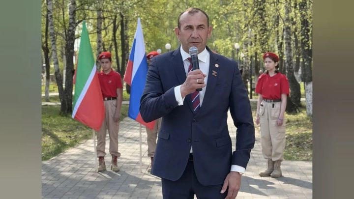Тукай районы башлыгы Камил Нәҗмиевның Бөек Җиңү бәйрәме белән котлавы