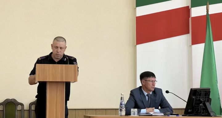 В Тукаевском районе подвели итоги операции «Нелегал-2026» и предупредили о топливном мошенничестве