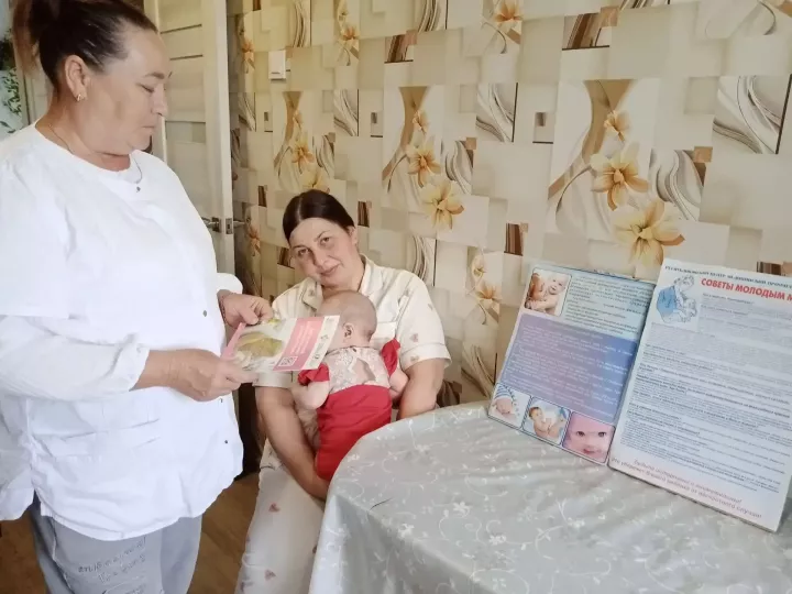 Куады фельдшеры яшь әниләрне өйләрендә үк кабул итте