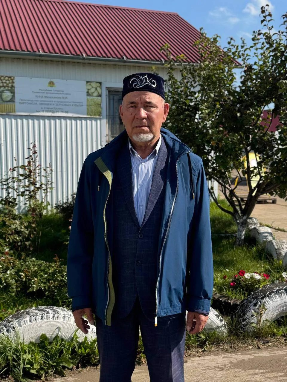 Глава КФХ Минталип Минеханов.