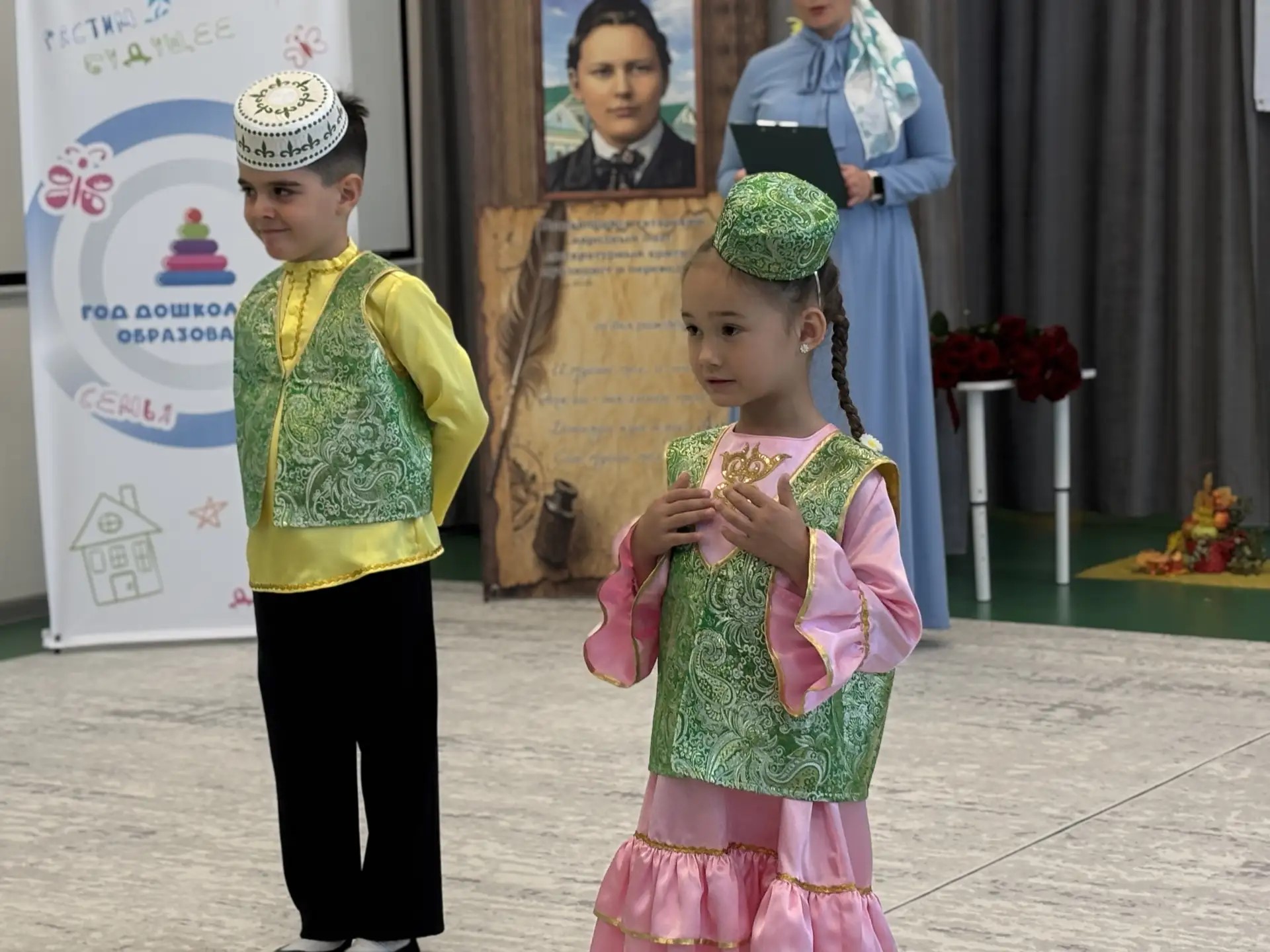 Выступление юных воспитанников детского сада.