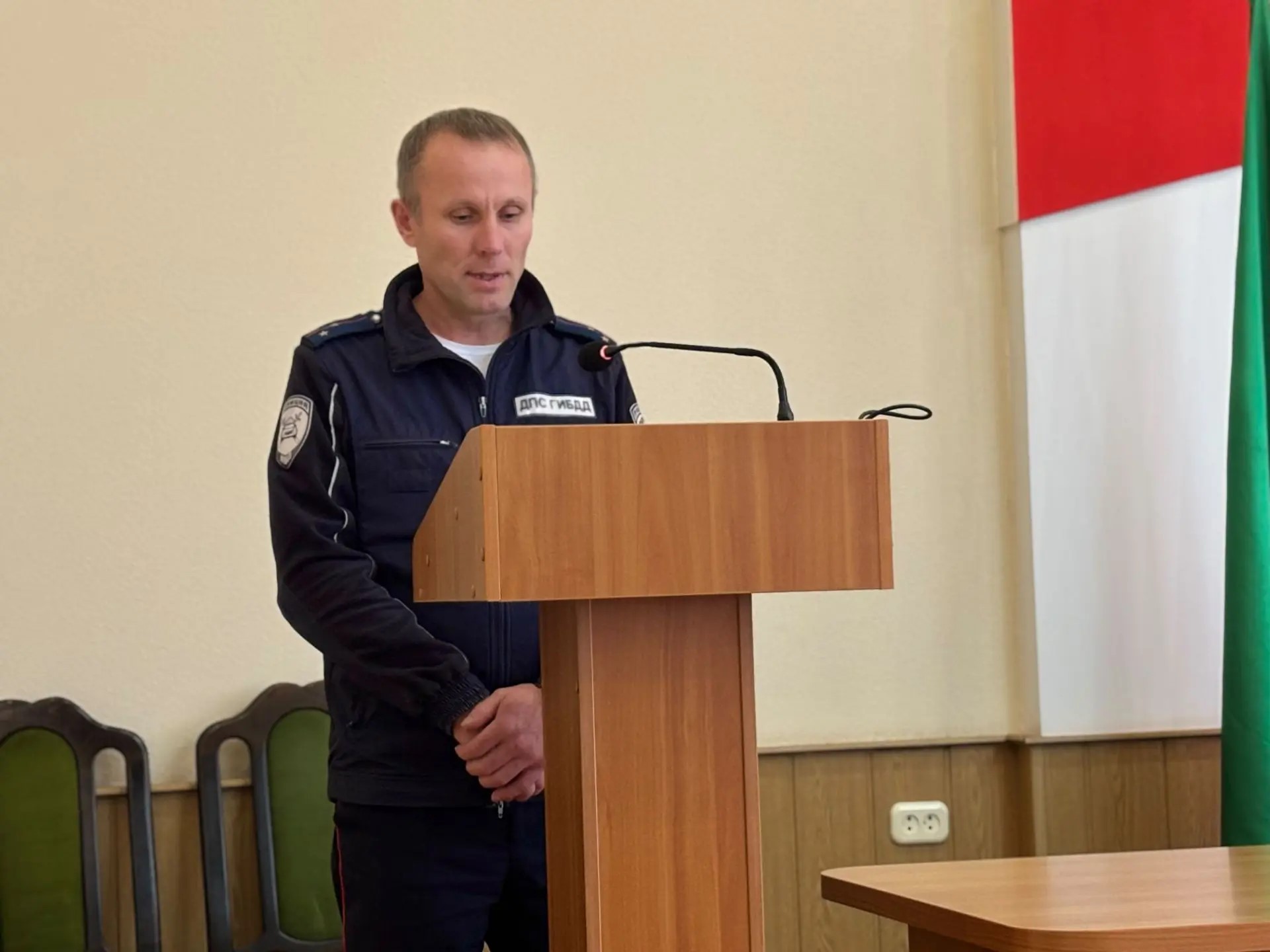Временно исполняющий обязанности начальника отделения Госавтоинспекции Тукаевского района, капитан полиции Илнар Саетов.