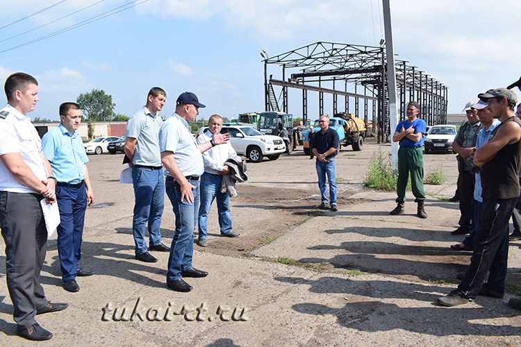 Жатва начинается&nbsp;с парада комбайнов