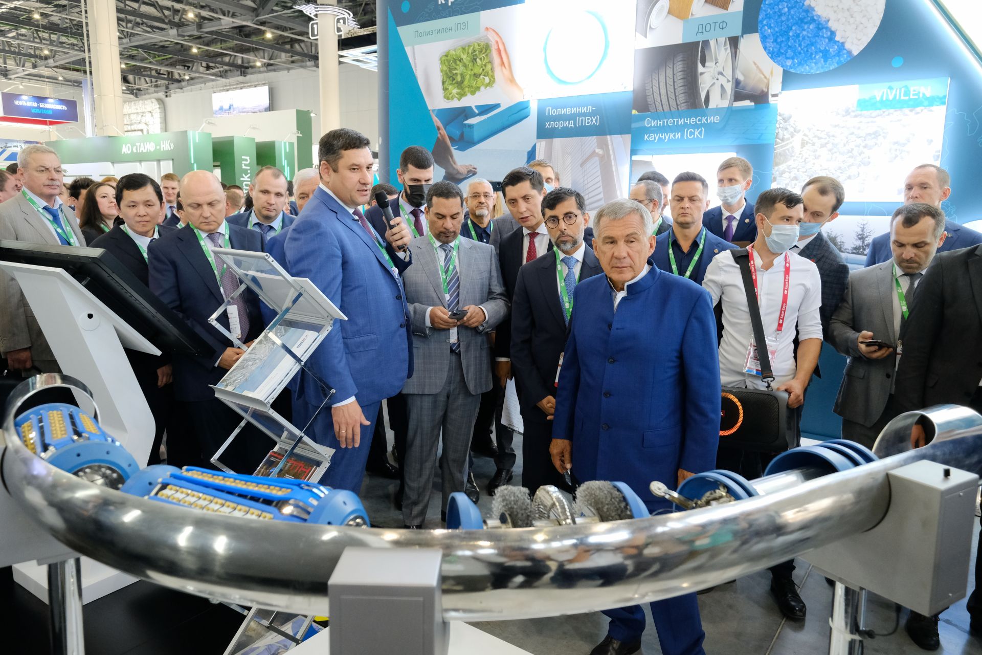 Президент Республики Татарстан Р.Н.Минниханов посетил стенд ПАО «Транснефть» на выставке «TatOilExpo- 2022»