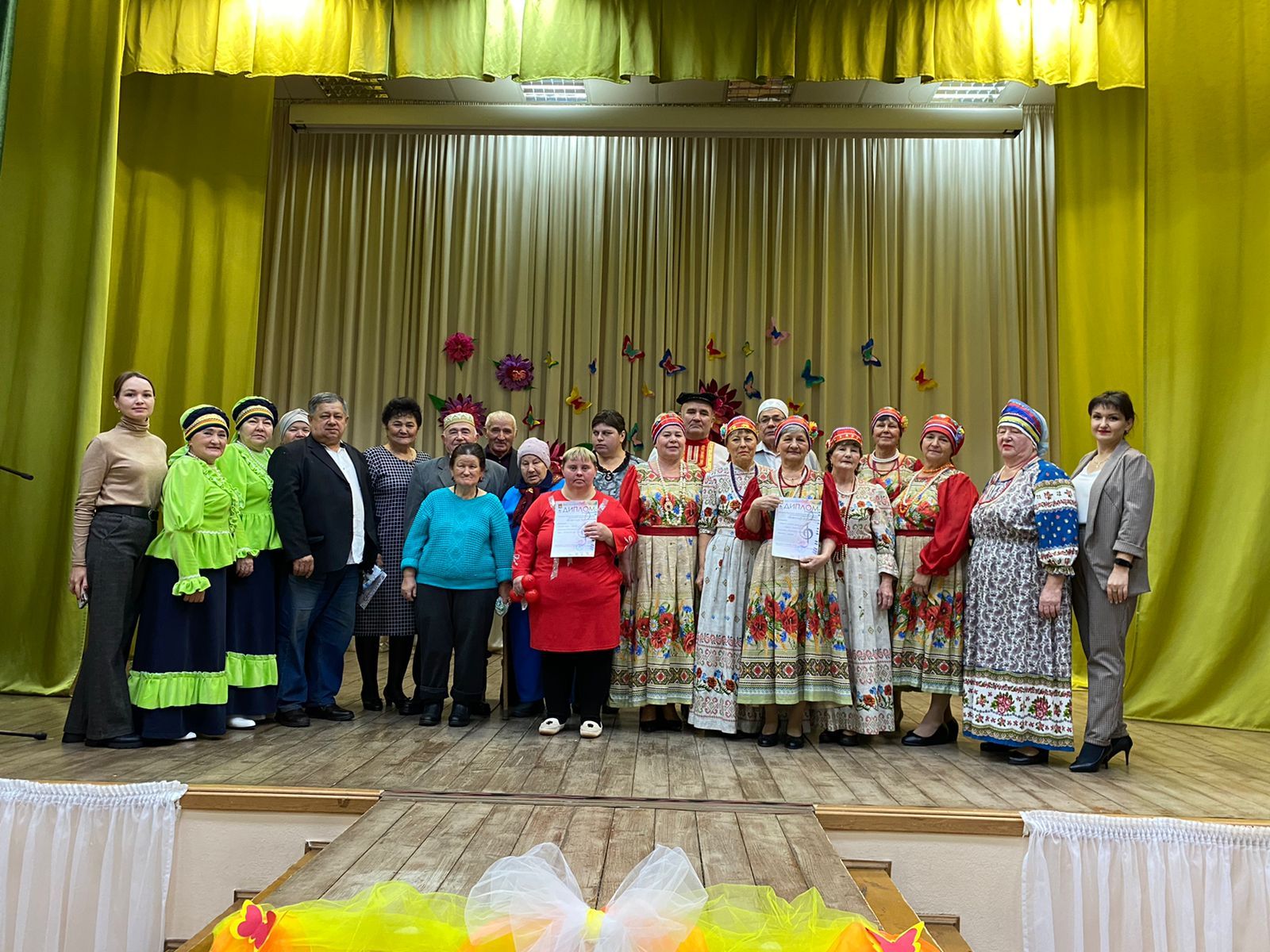 В доме культуры Круглопольского сельского поселения состоялся первый день районного фестиваля для людей с ОВЗ «Бэллур курчак»