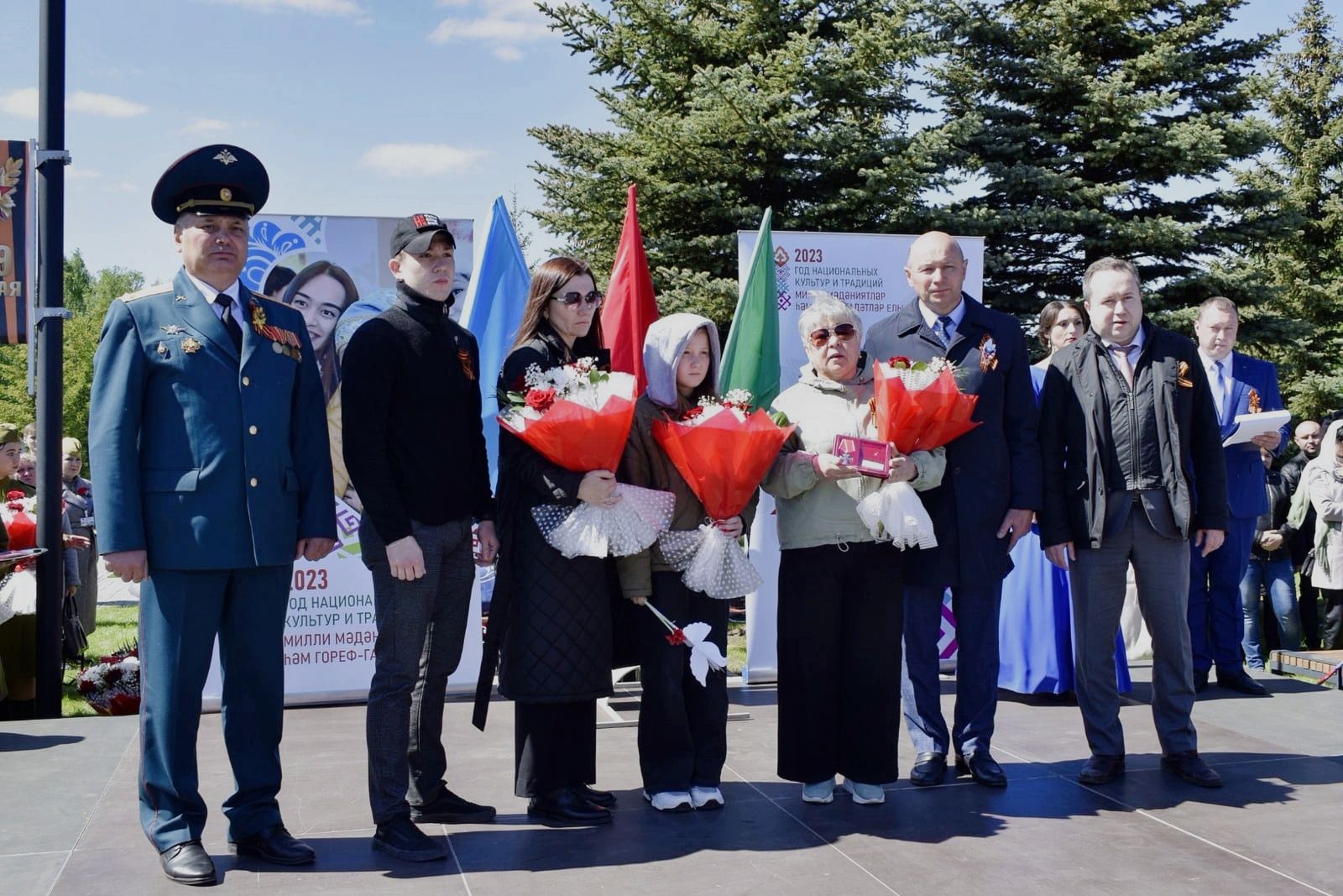 Хәрби операциядә һәлак булган якташларыбызны  орденнар белән бүләкләделәр