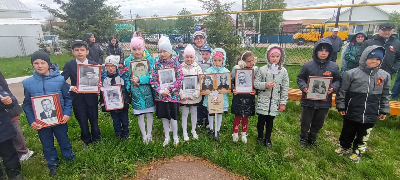 В селе Яна-Буляк прошёл митинг, посвящённый 78-годовщине Победы в ВОВ
