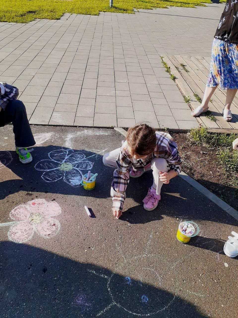 В Бетькинской СДК провели в парке «Зелёный островок» игровую программу с песнями и танцами