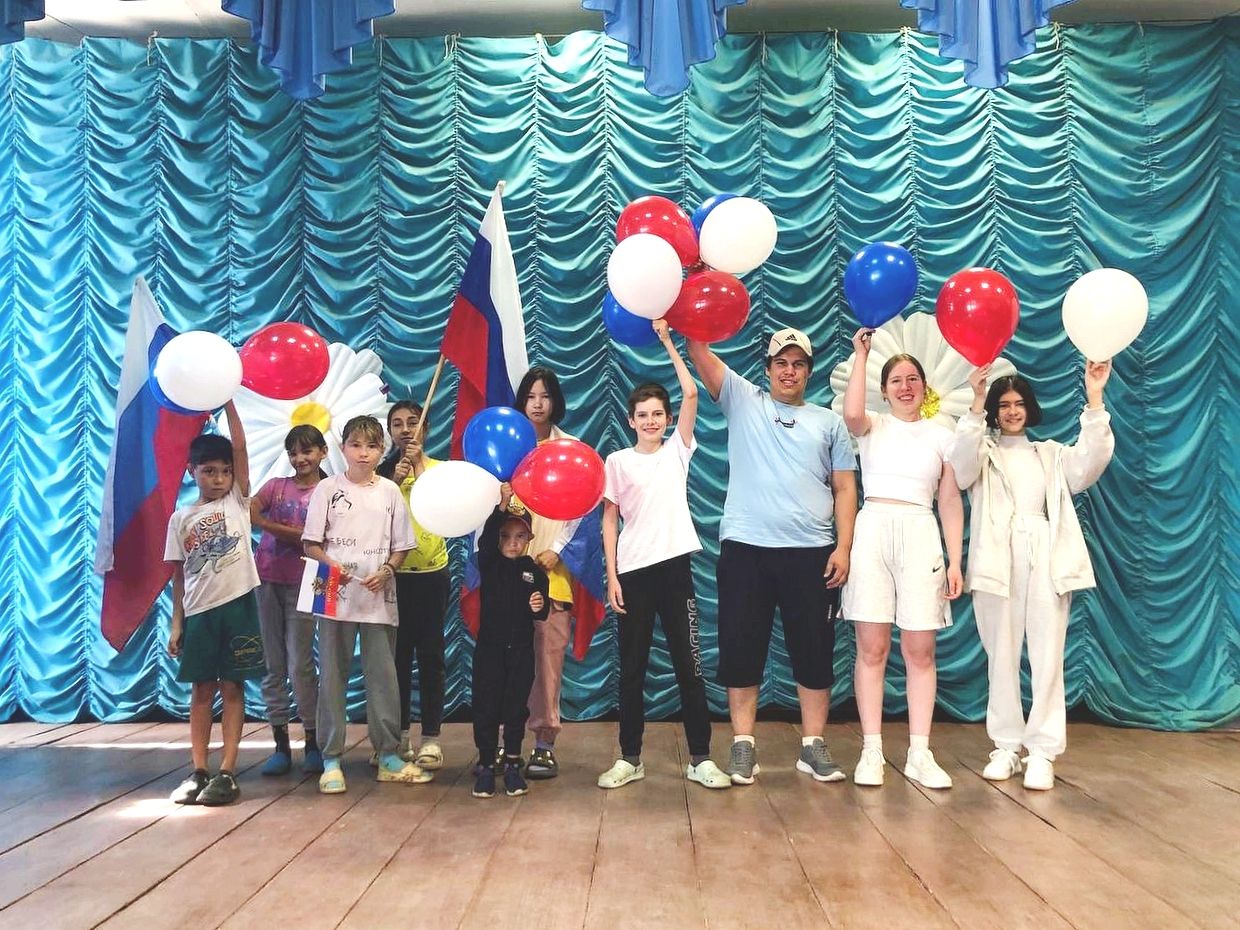 Верхнебайларский СК провели мероприятие для детей посвященное Дню Государственного флага