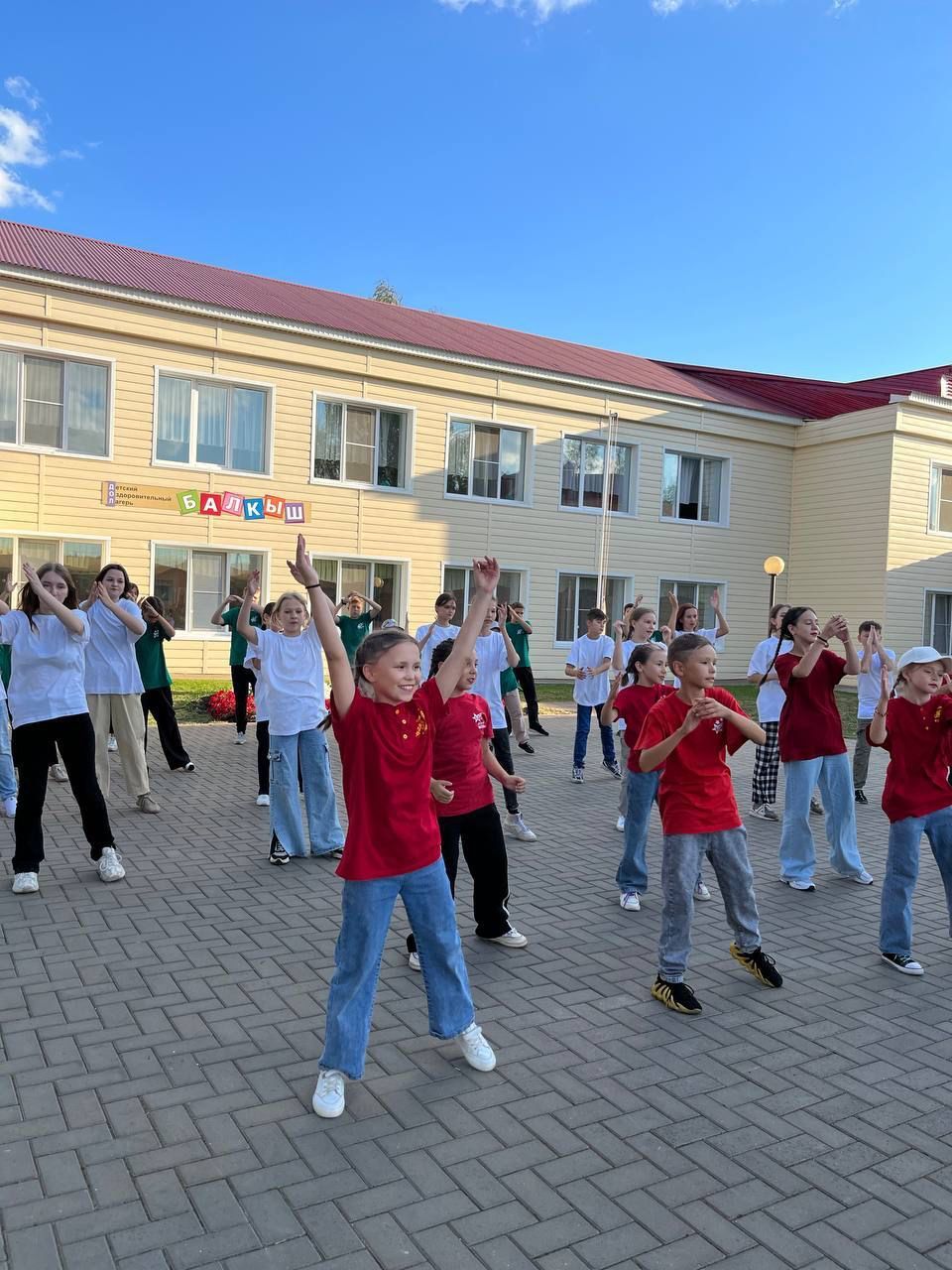Прошло торжественное закрытие 3-ей летней культурной смены лагеря Балкыш