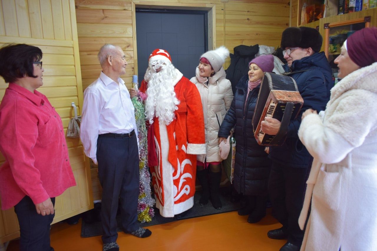 Кадерле әтиебез, бабабыз Давлетшин Зөфәр Шәймөхәмәт улына 6 гыйнварда 90 яшь тула