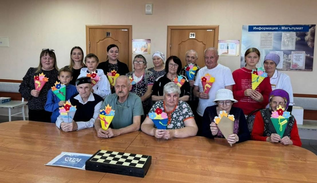 Тукаевский район: где детская доброта согревает сердца пожилых
