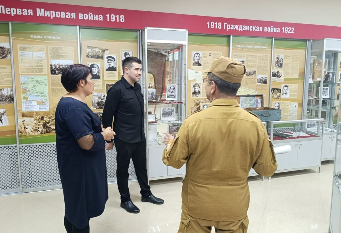 Благотворительный концерт «Своих не бросаем»: единство и поддержка