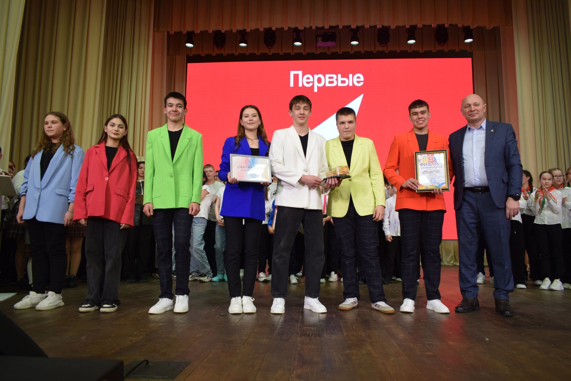 Шаяннар һәм тапкырлар очрашты