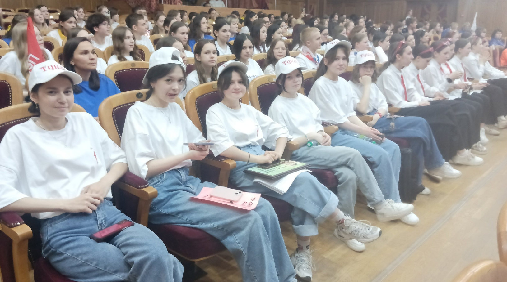 Учащиеся Новотроицкой школы стали лауреатами премии «Команда Первых – Алдынгылар»