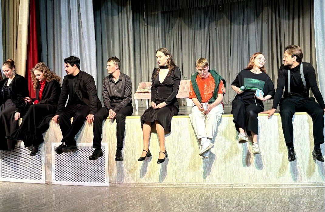 Участники «ГИТИСфеста» представили в Казани эскизы спектаклей
