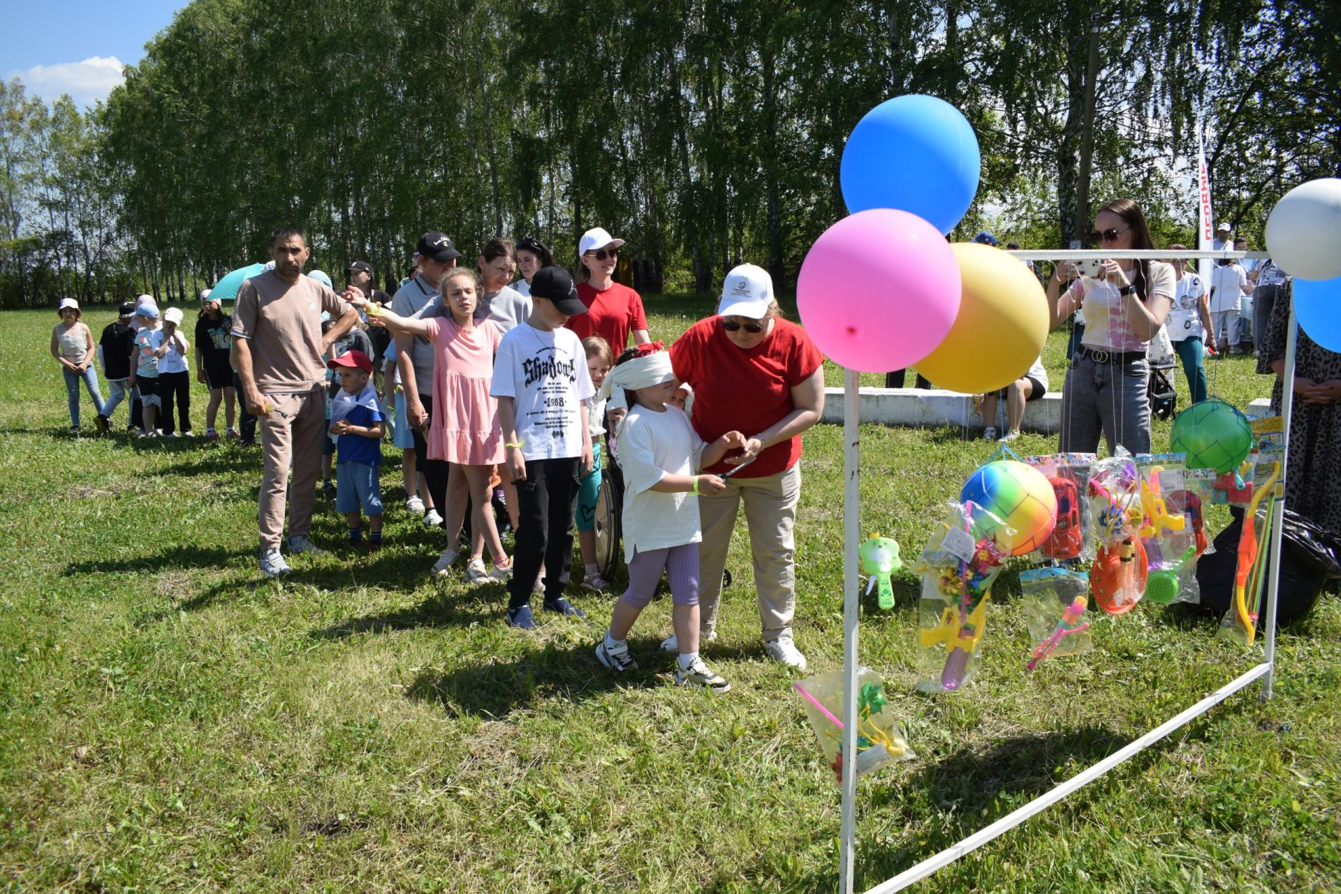 В Тукаевском районе: яркий праздник для детей с ОВЗ в селе Мелекес