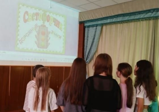 В Таулыковском клубе прошла беседа о правилах дорожного движения для детей