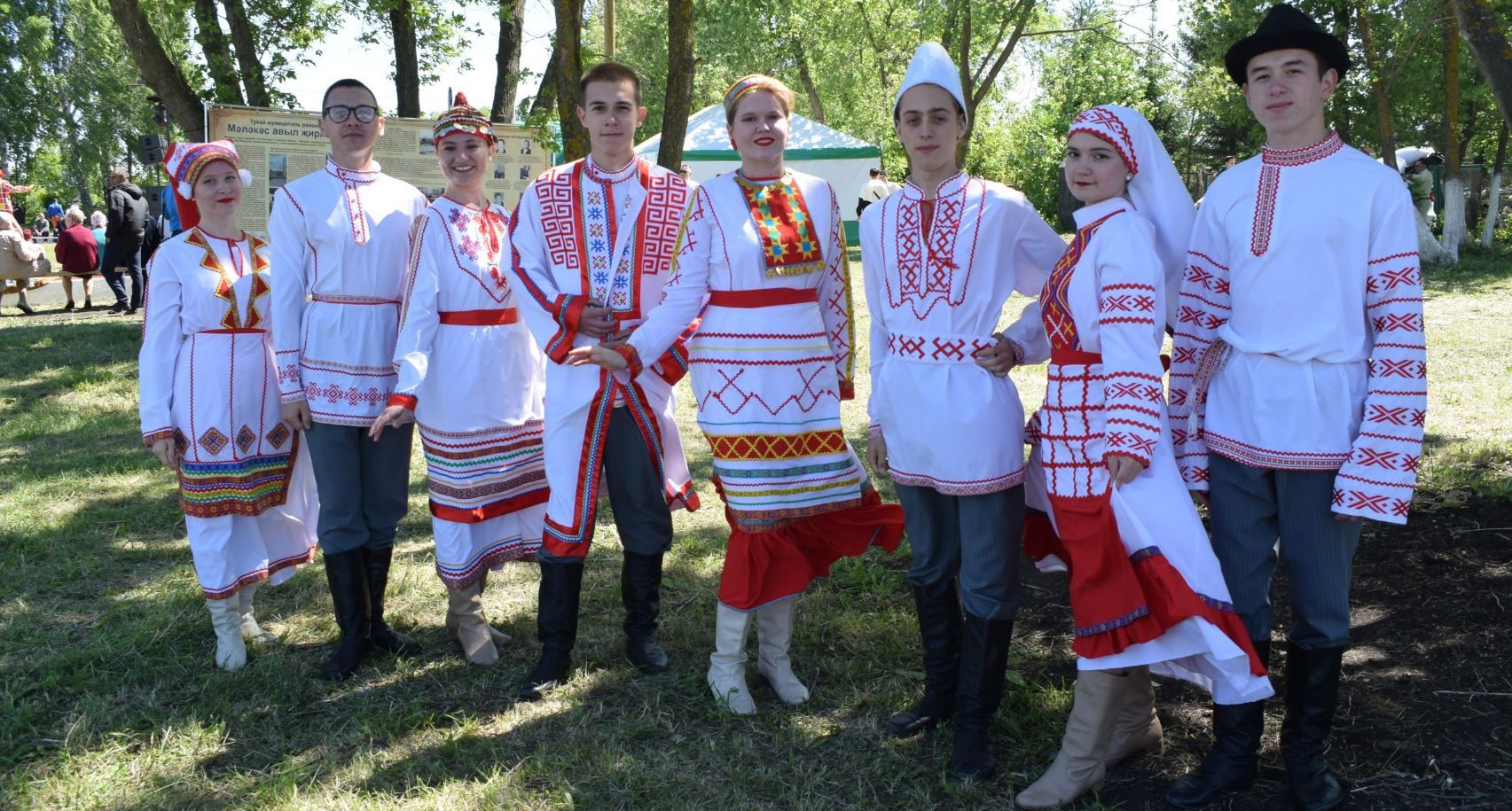 Шушы яктан, шушы туфрактан – без!