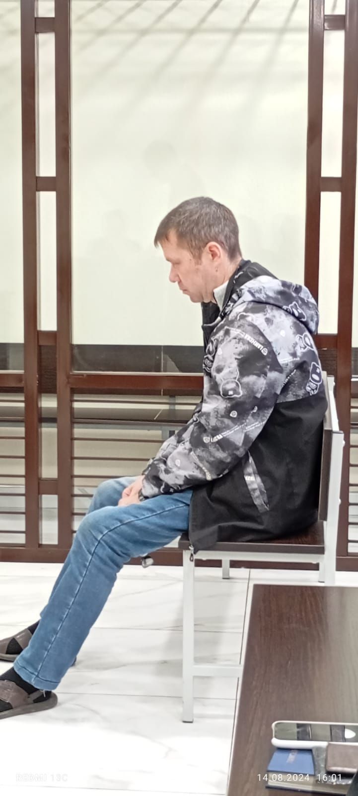 Пьяный за рулем: суд лишил водителя автомобиля и права управления