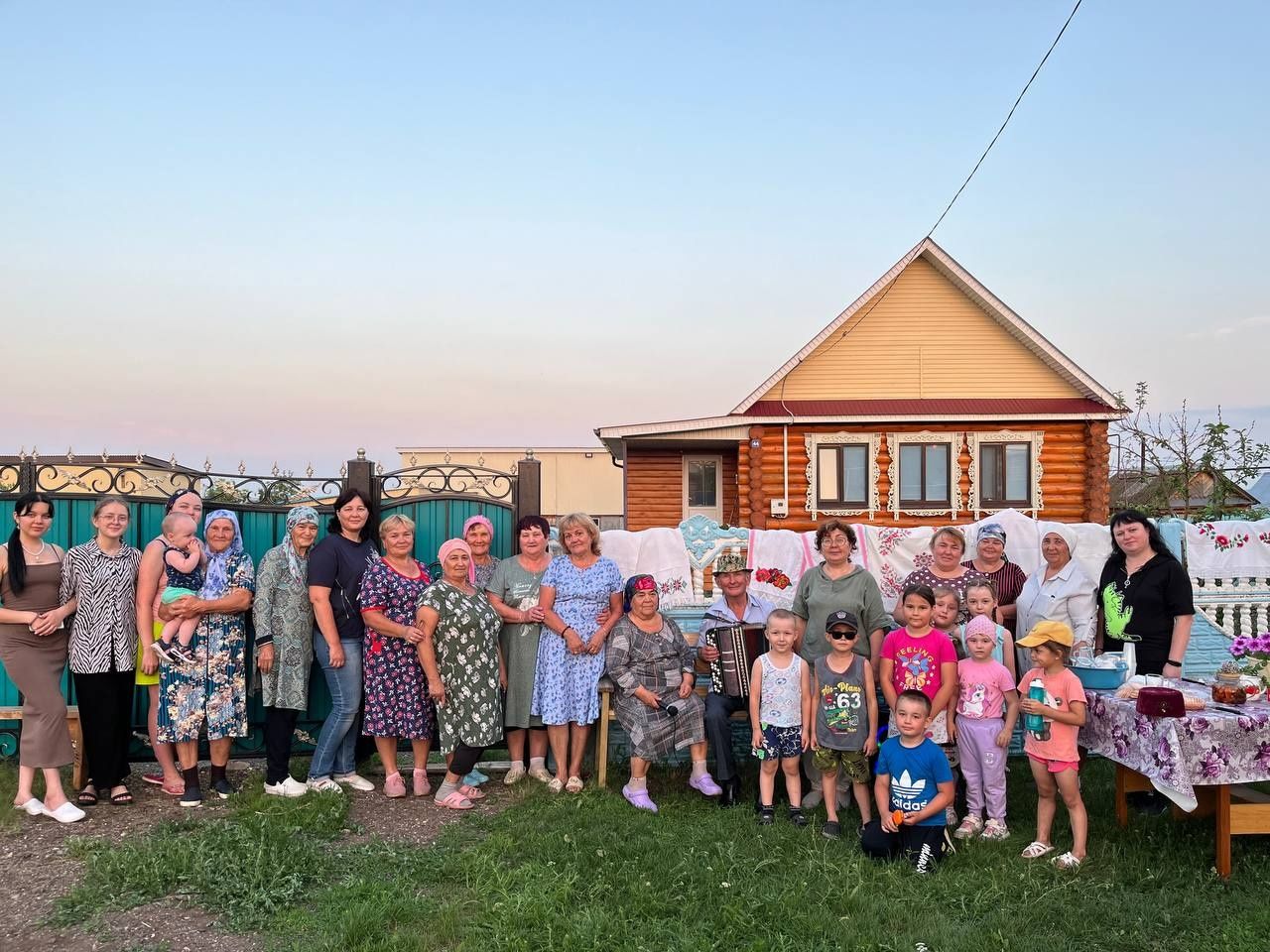 Мерәс авылында «Кичке уен»