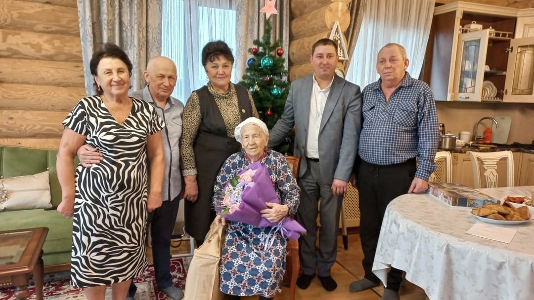 Савда Габдуллазянова — настоящий пример трудолюбия, преданности своему делу и любви к Родине.