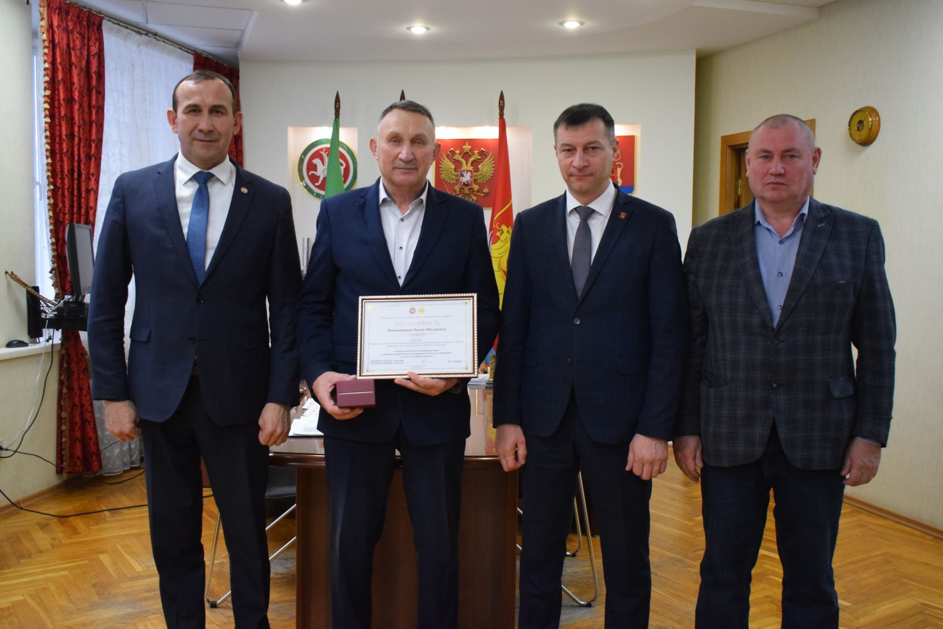 Про него говорят «сын Земли»