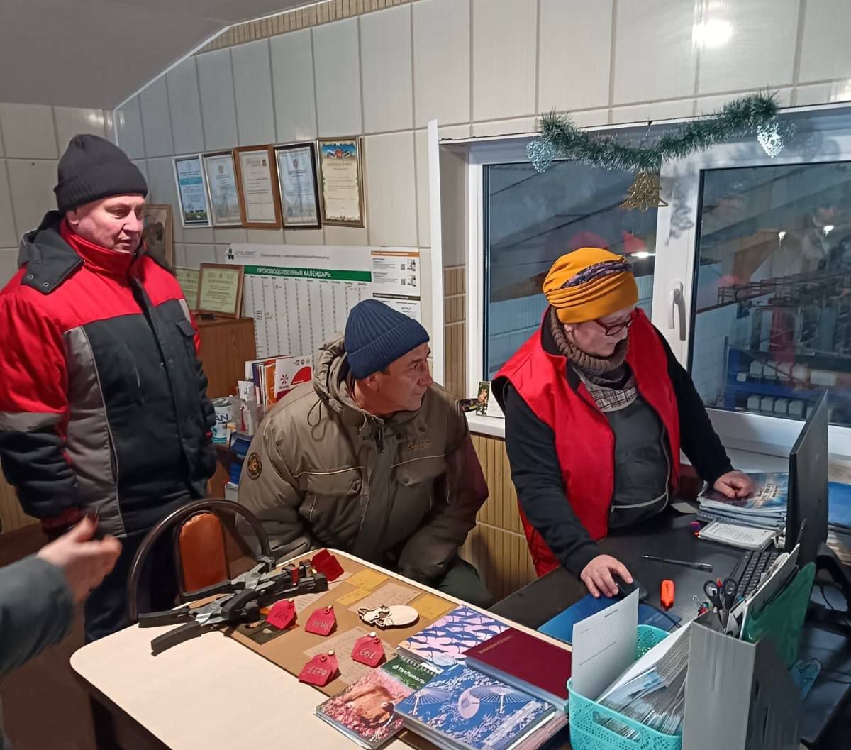 Руководитель Исполнительного комитета Камиль Назмиев посетил ряд сельскохозяйственных предприятий