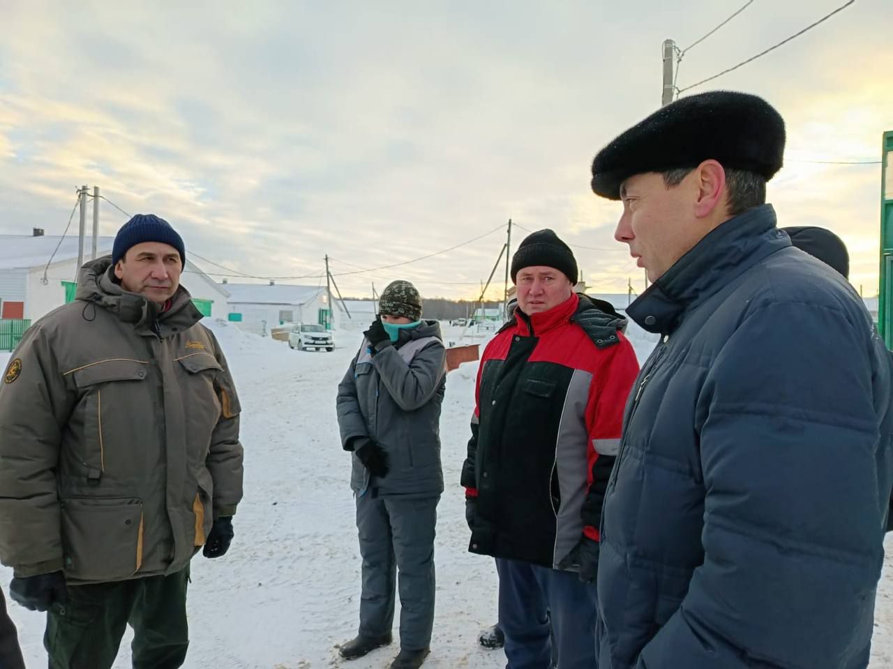 Руководитель Исполнительного комитета Камиль Назмиев посетил ряд сельскохозяйственных предприятий
