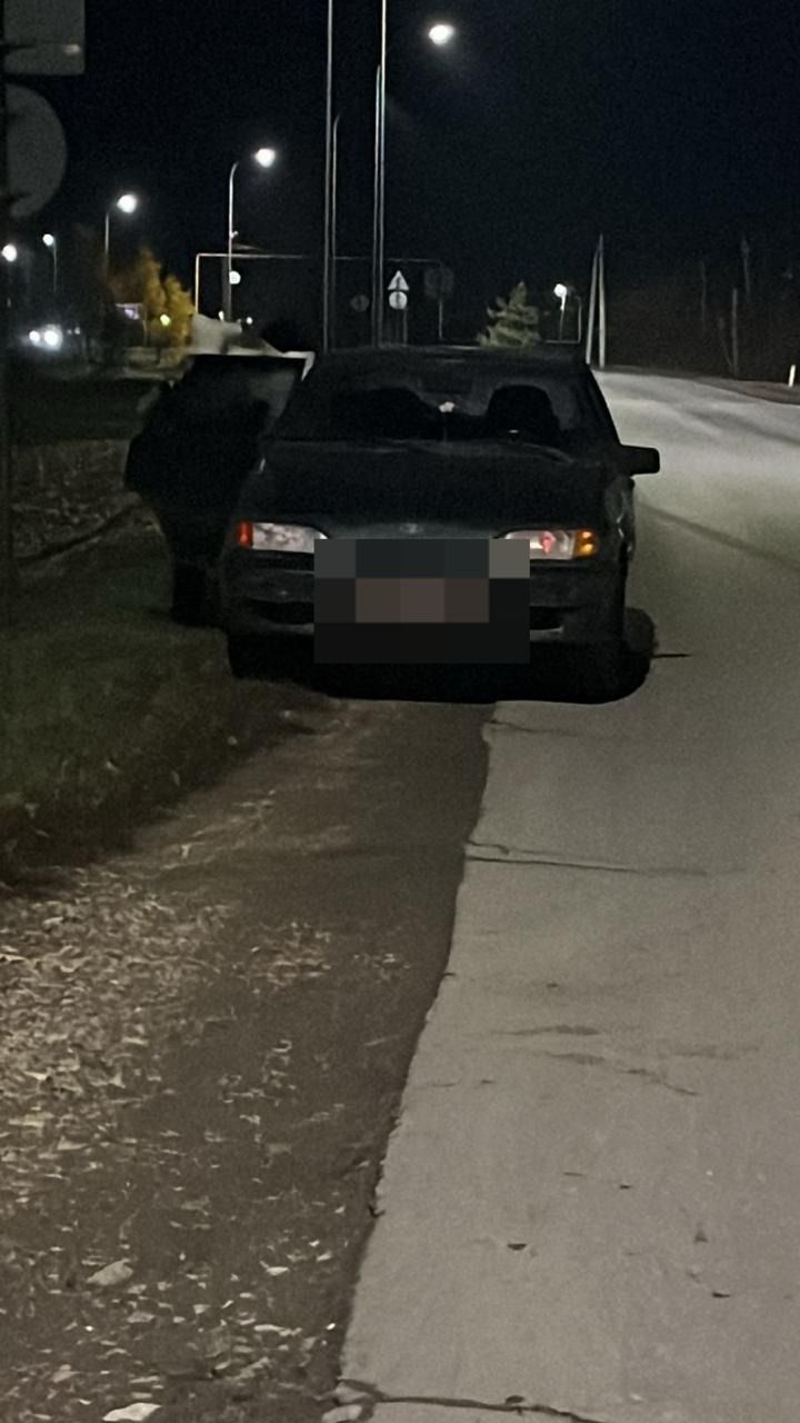 Новотроицкое авылында ярты сәгать эчендә исереклек билгеләре булган ике машина йөртүчене тоткарлаганнар