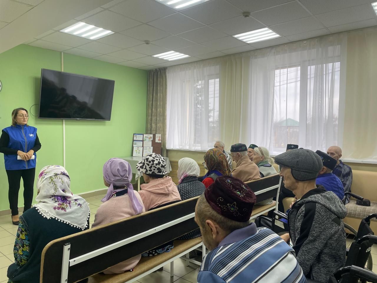 Өлкәннәргә юл йөрү кагыйдәләрен искә төшерделәр