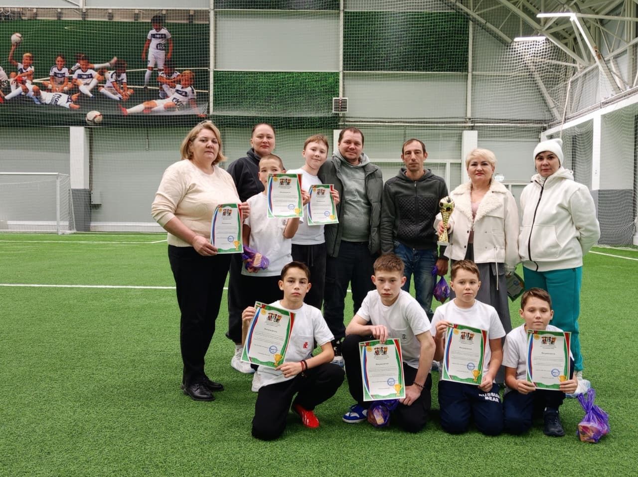 Чемпионнарыбызны котлыйбыз!