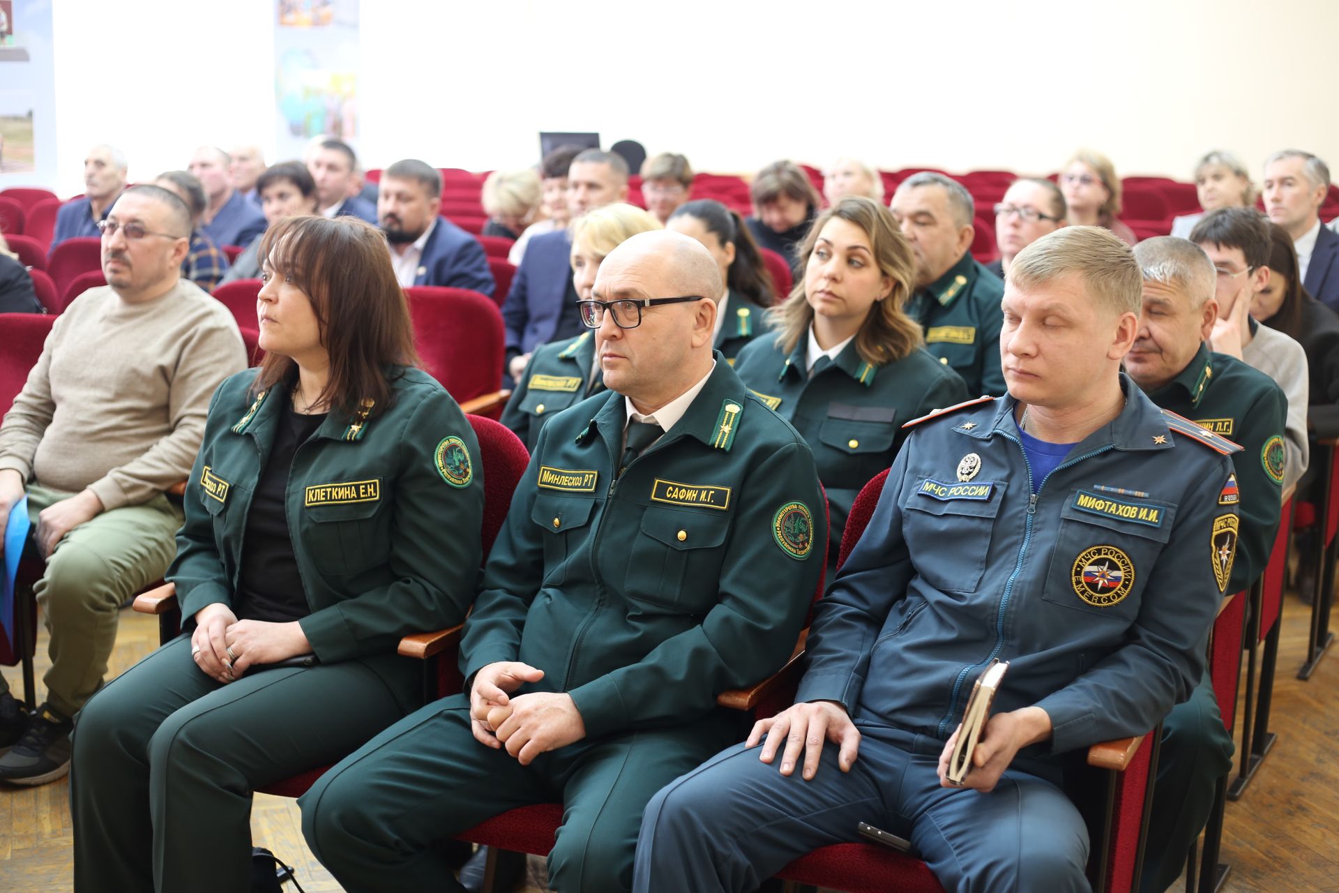 Хакимияттә киңәшмә узды