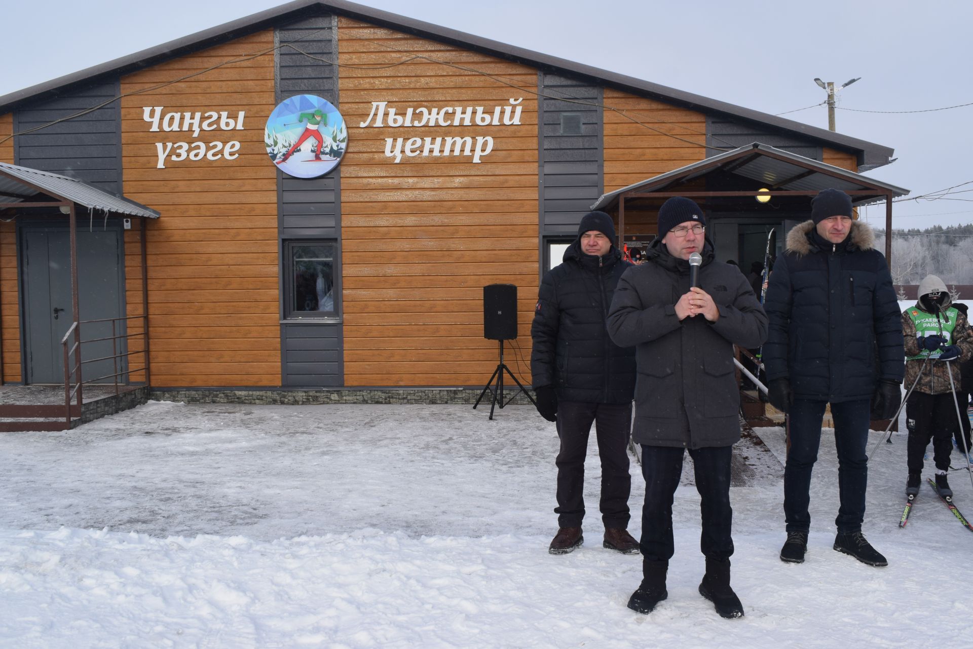 Лыжня России — самая массовая всероссийская лыжная гонка, в которой принимают участие и любители, и профессионалы