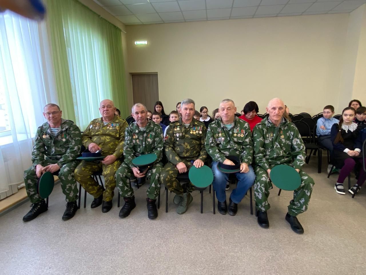 Укучыларны «ЮНАРМИЯ» сафларына кабул иттеләр