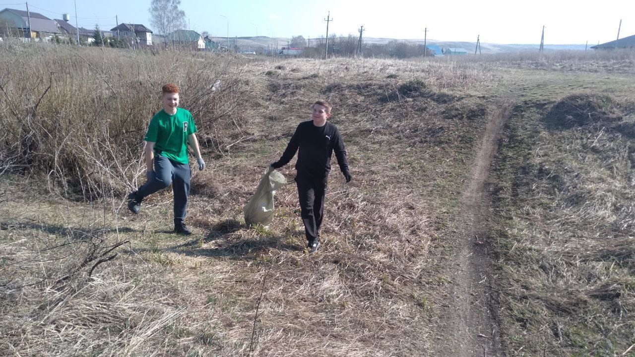 Укучылар зур өмә үткәрделәр!
