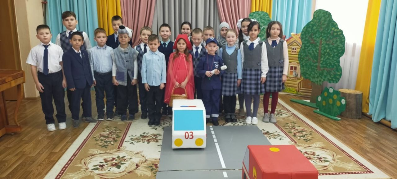 «Красная шапочка, юл билгеләре һәм республика конкурсында II урын!»