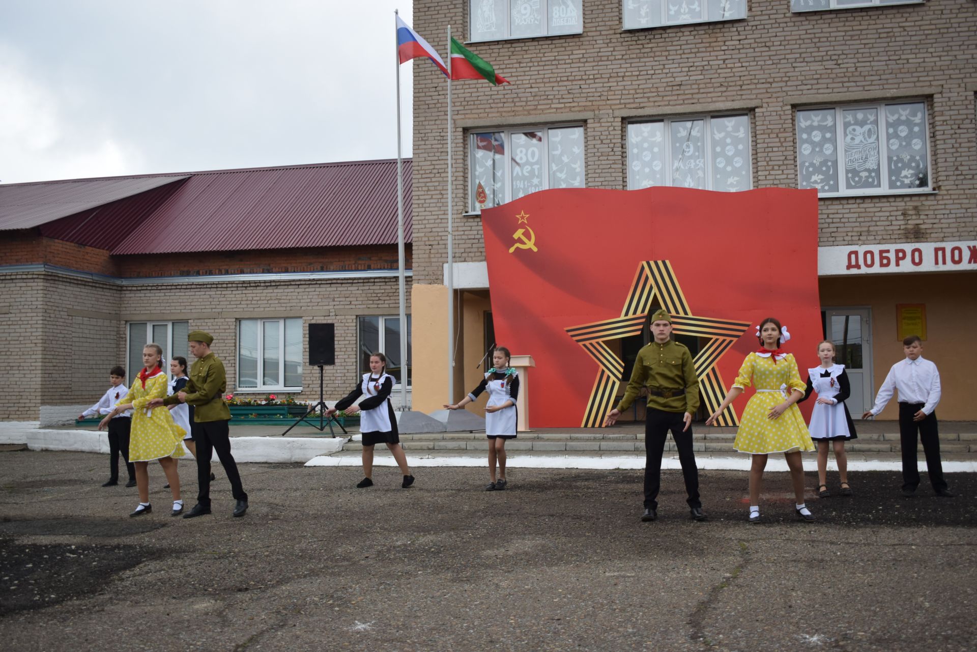 Батырларны ил онытмас!