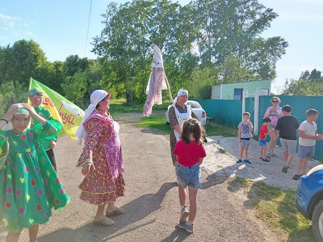 Авыллар күп гасырлык традицияләрне саклап, Сабантуйга ничек әзерләнәләр?