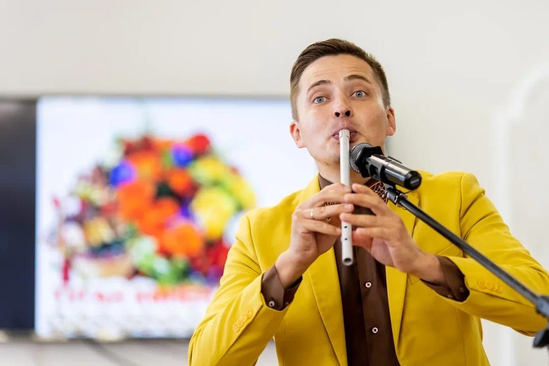 Ильмир Ямалов покоряет сердца музыкой