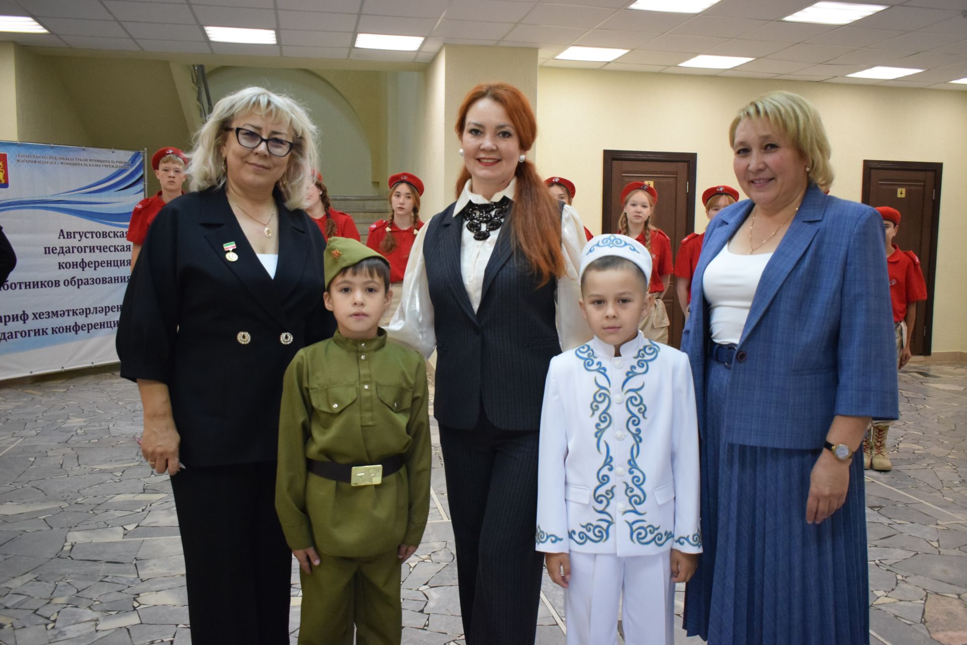 Киләчәгебез, ил язмышы педагоглар, укытучылар эшчәнлеге белән турыдан-туры бәйле