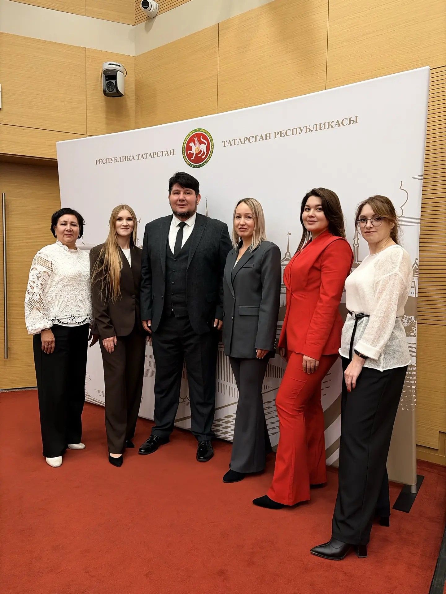 Представительниц Молодежного центра Тукаевского района отметили за добровольчество